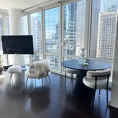 Appartamento Chic Skyline 1Br Retreat